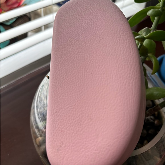 Authentic Juicy Couture Sunglasses & Case - Picture 8 of 8